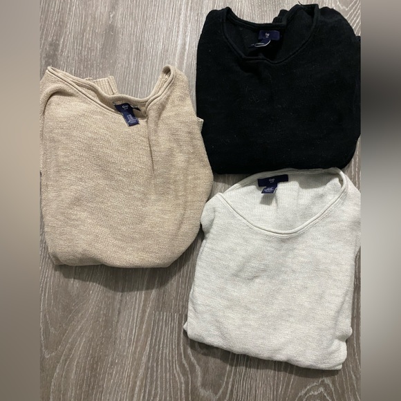 Gap sweaters - Picture 1 of 4